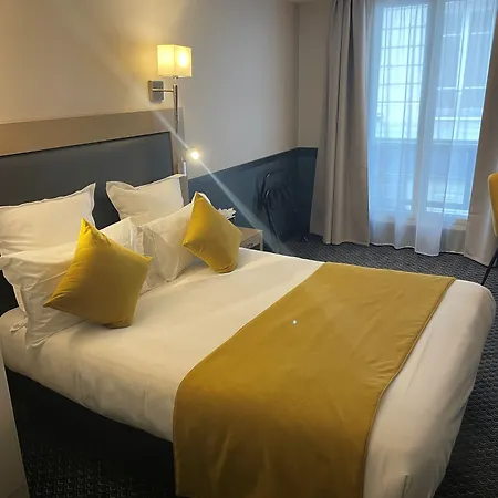 Hotel Elysées Flaubert Parigi