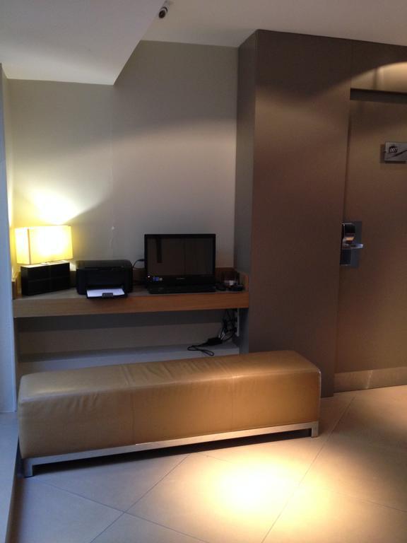 Elysées Flaubert 3* Parigi